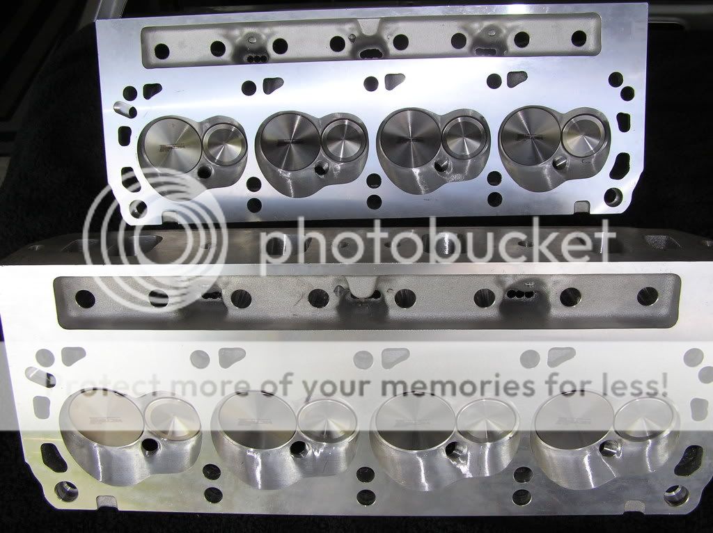 SBF Edelbrock Victor 7721 Heads Complete New/Never Used!!!